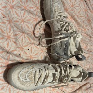 Lacrosse Nike Cleats - white -size 6.5 women's